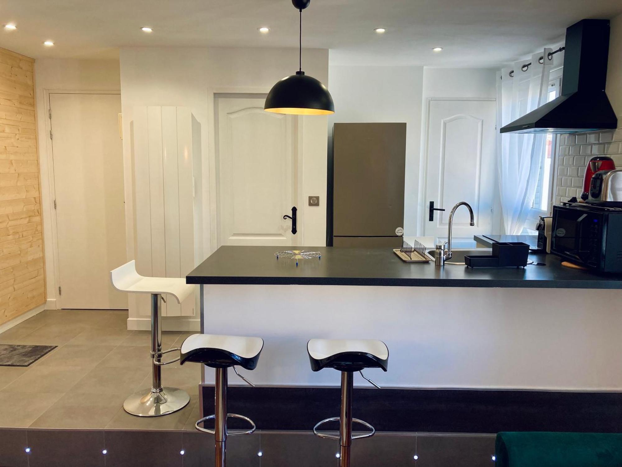Le Nivolet, Cosy Appartement Chambéry Eksteriør billede